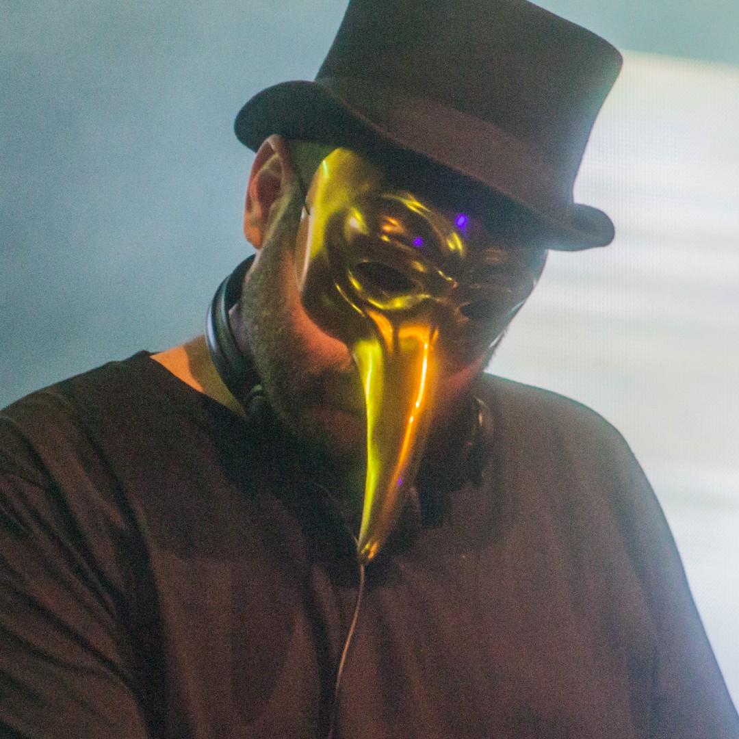 Claptone