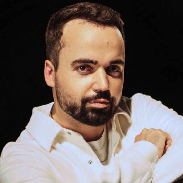 Jonathan Zelter