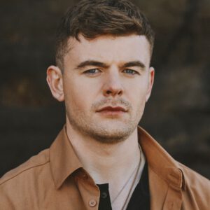 Darren Kiely, Singer-Songwriter